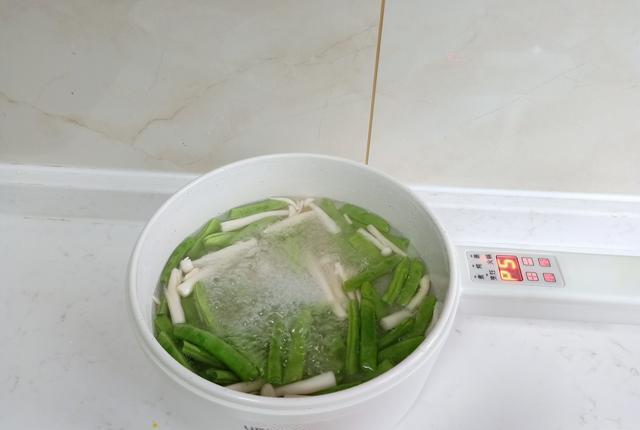 瘦餐果果营养价值高吗_瘦果果营养餐_瘦果果代餐粉
