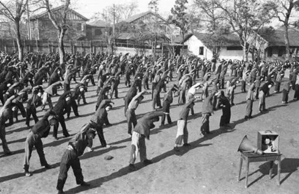 广播体操套_小学生地九套广播体操_第三套全国小学生广播体操声音
