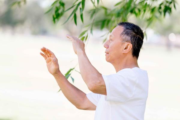 游泳的量多少合适_游泳运动量日消耗多少大卡_游泳的运动量