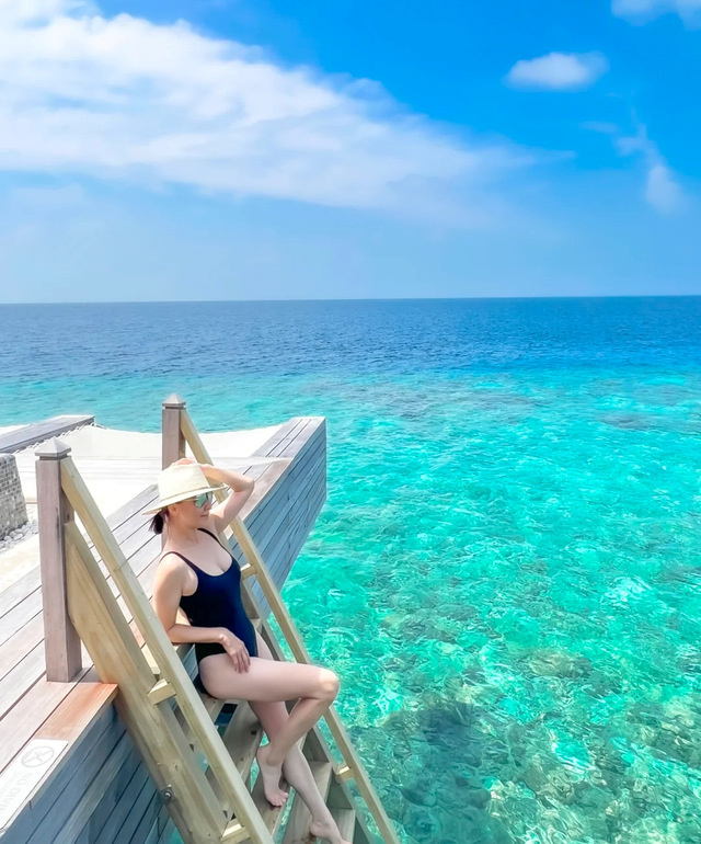 中国十大美女明星衰老照片对比_欧美女明星健身照片_美女明星曝光的照片