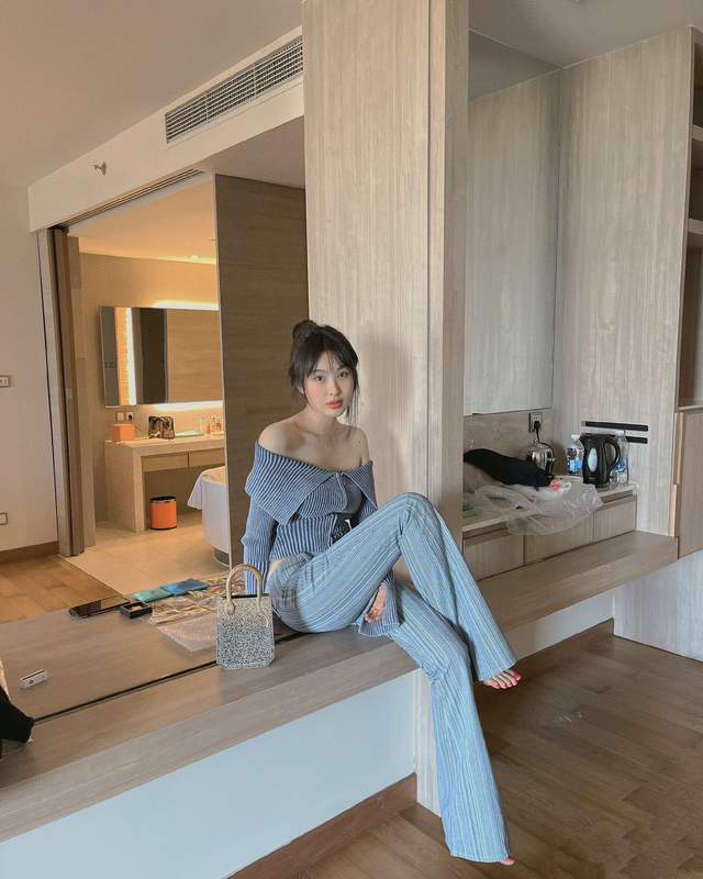 欧美女明星健身照片_美女明星曝光的照片_中国十大美女明星衰老照片对比